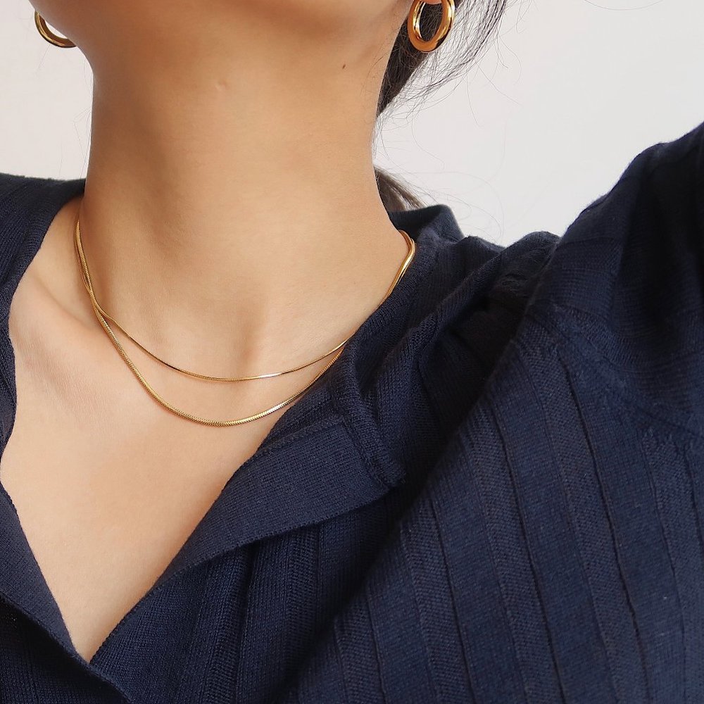 NEW 18K Gold Plated Snake Chain Necklace - Picture 2 of 10